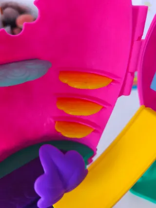 Casita globo Poppy Troll