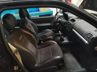 Renault Clio 2005