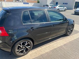 Volkswagen Golf 2.0 TDI