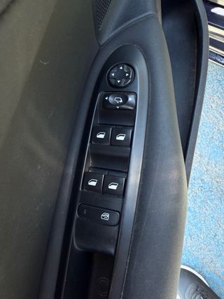Citroen C4, 2016, ITV 2027, 118.100km