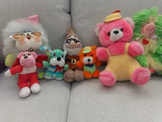 Lote de peluches varios