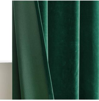 2 confezioni di tende oscuranti 240X140