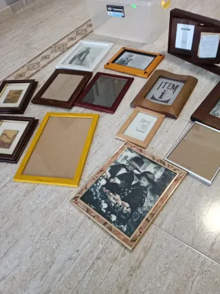 Lote de marcos de fotos madera y plástico