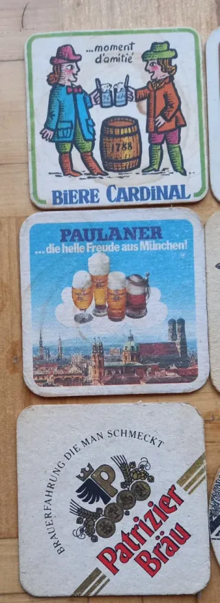 Set di sottobicchieri da birra vintage