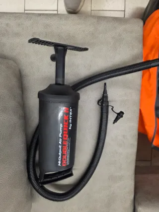 Kayak hinchable Intex para 2 personas