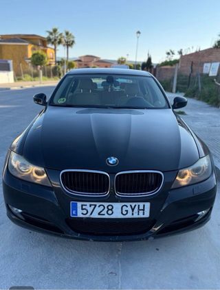 BMW 320d 184cv año2010