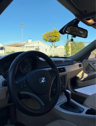 BMW 320d 184cv año2010