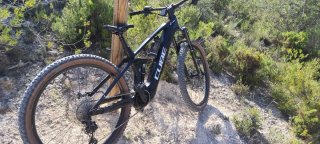 Bicicleta Eléctrica Montaña Cube cuarta generación