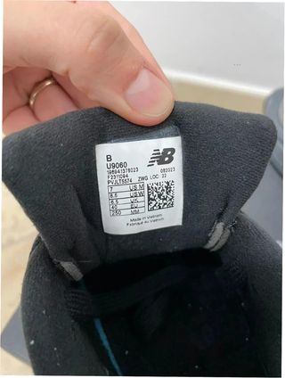 New Balance 9060 Negro Gris Talla 40