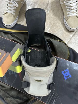 Tabla Snow DC 152 con Fijaciones Flow