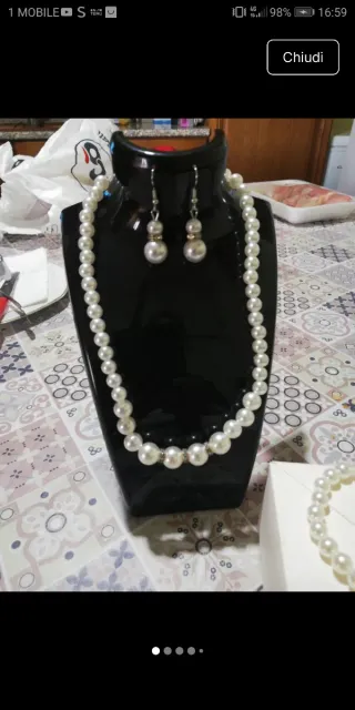Set collana, bracciale e orecchini perla