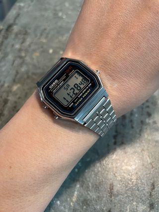 Reloj Casio Digital Plata Negro