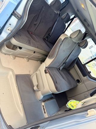 Renault Trafic 2.5 150cv