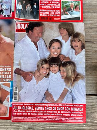 LOTE 6 REVISTAS HOLA 2005, 2008, 2010, 2011, 2012
