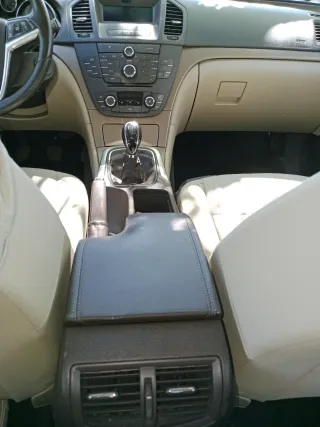 Opel Insignia 2010