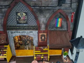 Maqueta Diorama Mercado Estambul Kapalic y Tranvía