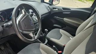 Ford Tourneo Courier 2017