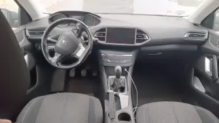 Peugeot 308 2017 'AVERIADO'