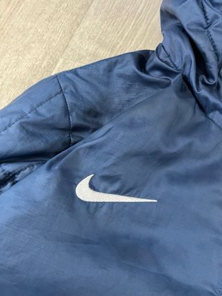 Abrigo Nike Azul con Capucha