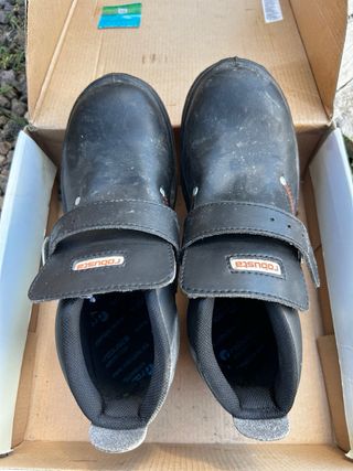 Zapatos de trabajo Robusta negros