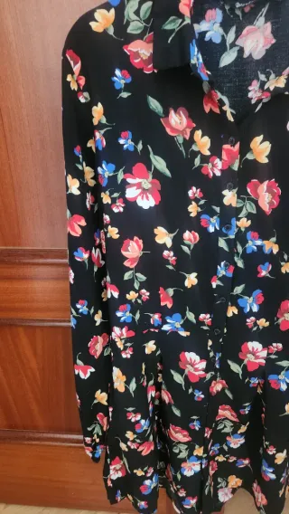 Mono corto floral Stradivarius