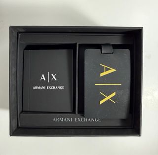 Reloj Armani Exchange Negro y Dorado