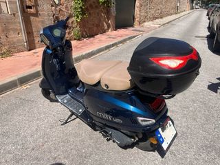 Moto Mitt 125cc Scooter Automática