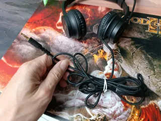 Auriculares Eksa Negros