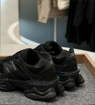 New Balance 9060 Negro Talla 37