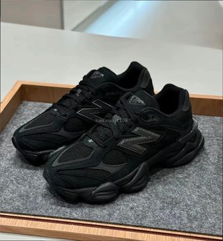 New Balance 9060 Negro Talla 37