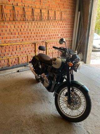 Triumph Bonneville T100 2009