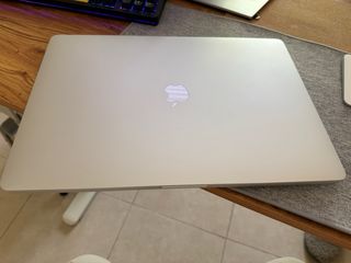 MacBook Pro 16 2019 Gris | i7 | 16GB RAM | 512GB
