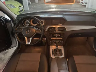 Mercedes-Benz Clase C 2012