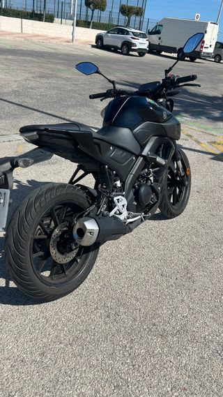 Yamaha MT 125 2023 Negra