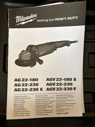 Amoladora Milwaukee AGV 22-230E