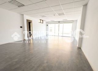 Nave industrial en alquiler en Simancas en Madrid