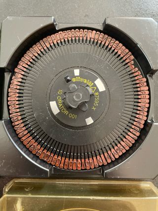 01 Olivetti Margherita Daisywheel nuova + 02 usate