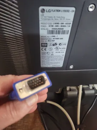 Monitor LG, Teclado, Impresora y Altavoces