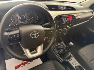 Toyota Hilux 2.4 D-4D 150CV 2023