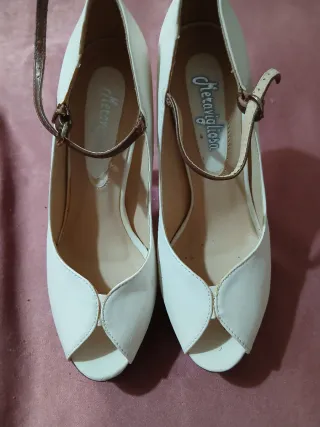 Scarpe con tacco zeppa bicolore crema/marrone