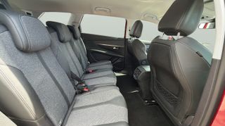 Peugeot 5008 PureTech 130 S&S Allure 96 kW (130 CV)
