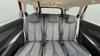 Peugeot 5008 PureTech 130 S&S Allure 96 kW (130 CV)
