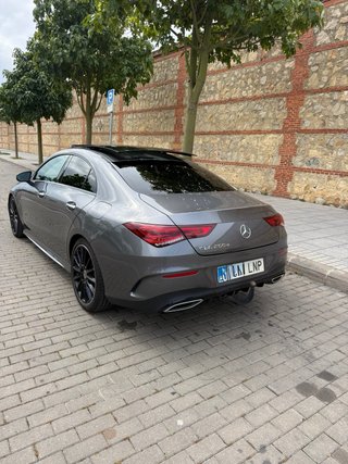 Mercedes-Benz  CLA 200 coupe