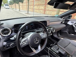 Mercedes-Benz  CLA 200 coupe
