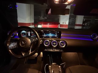 Mercedes-Benz  CLA 200 coupe