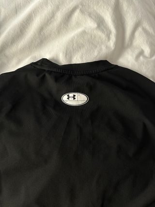 Camiseta Under Armour Negra Talla M