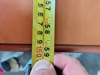 Mesa de comedor de madera