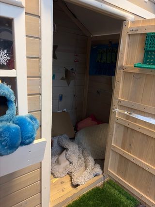 Casita de madera para niños