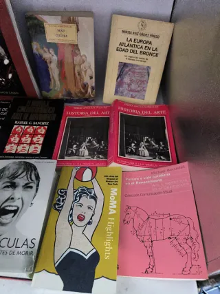 Libros de arte, cine y otros 10€ unidad