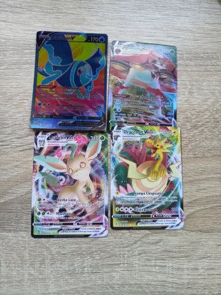 Cajas VACIAS Pokemon + 19 cartas.